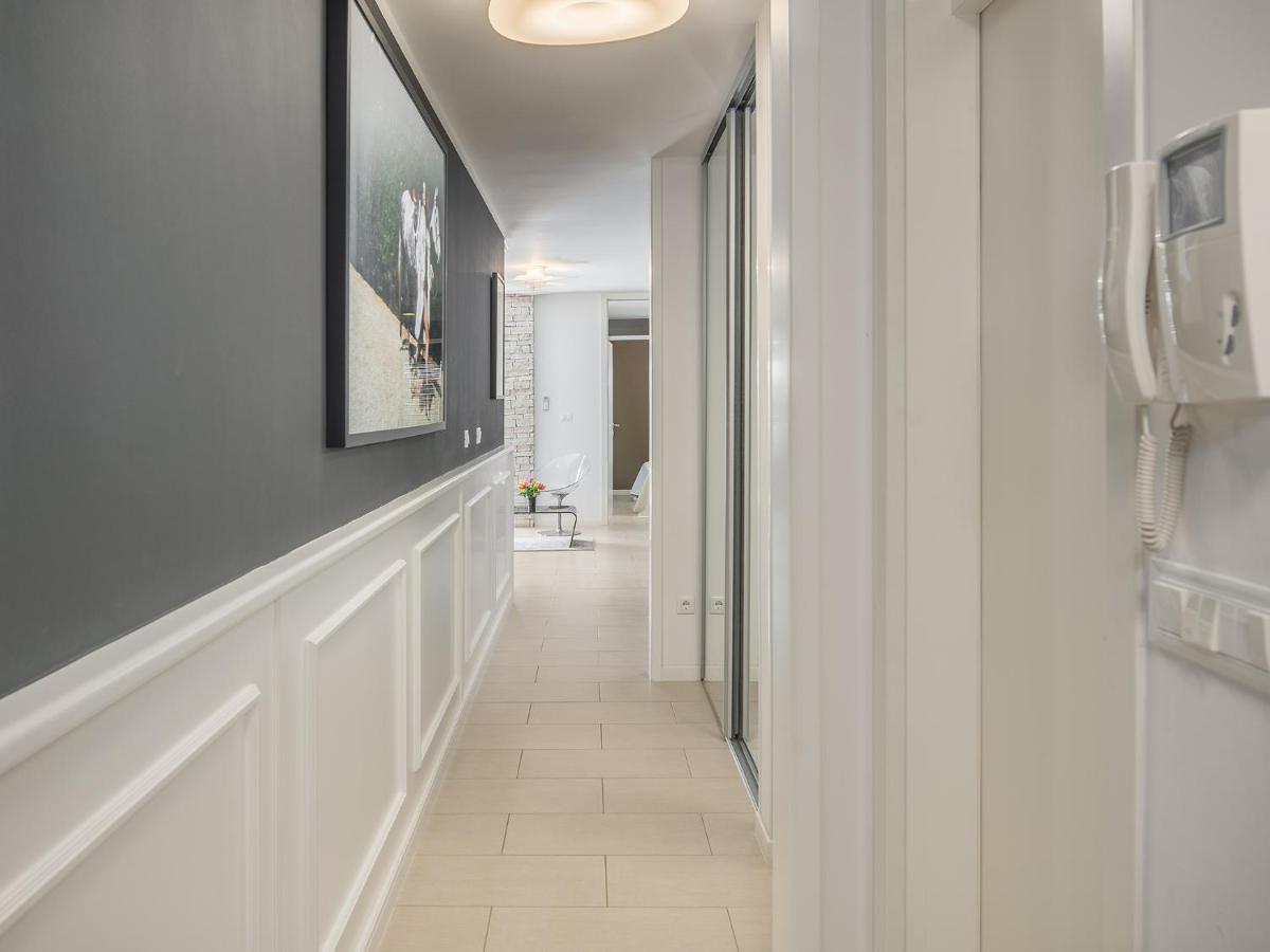 Apartment Residence Пореч Экстерьер фото